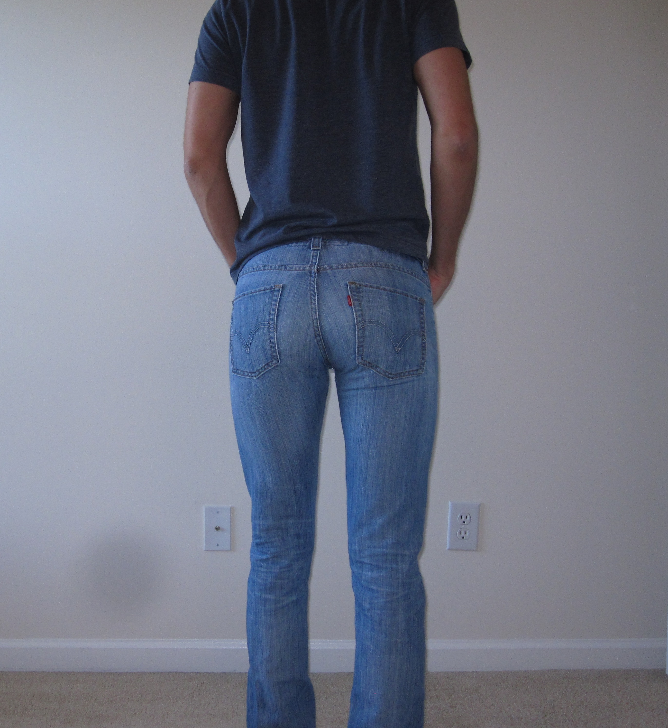 levis tight jeans